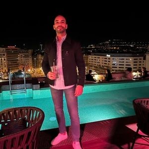 Meet your Posher, Reda